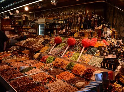 15 Best Markets in Spain (in 2023) - Travel Lemming