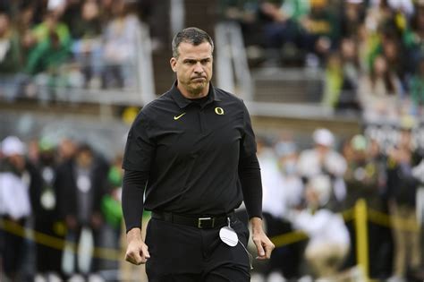 Two coaching agents criticize Mario Cristobal and Miami football ...