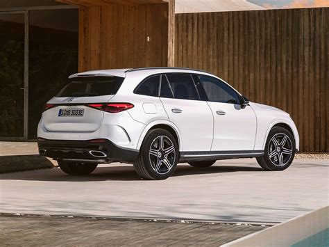 2023 Mercedes-Benz GLC Preview