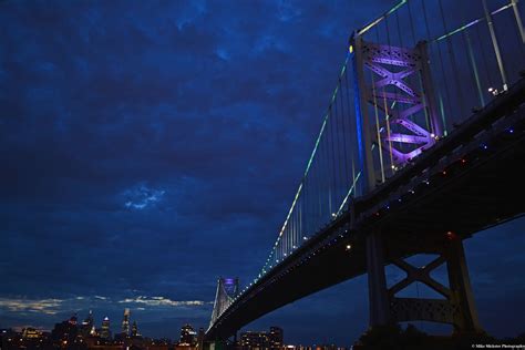 Ben Franklin Bridge at Night from Camden, NJ. | George washington ...