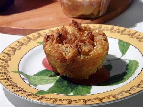 Thibeault's Table: Bread Pudding Muffins with Caramelized Apples