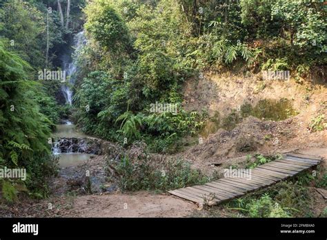 Mu cang chai river hi-res stock photography and images - Alamy