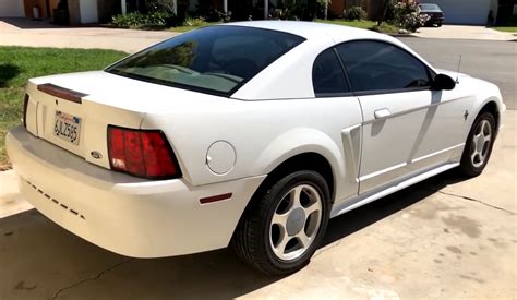 Video: 2002 Ford Mustang V6 Owner's Review - Mustang Specs