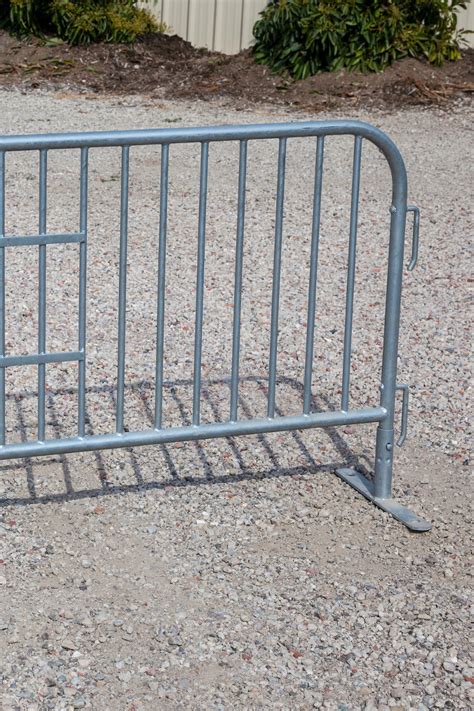 Free Standing Fence Panels and Barricades - MarBorg Industries