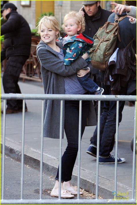 Emma Stone & Andrew Garfield: The 'Amazing' Baby Sitters | Photo 470554 - Photo Gallery | Just ...