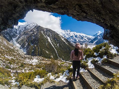 Hiking the Red Tarns Track, Mount Cook National Park - See the South ...