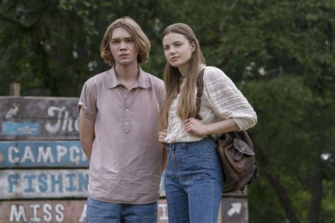 'Looking for Alaska' Review: Hulu Teen Miniseries Handles Tragedy Well - Thrillist