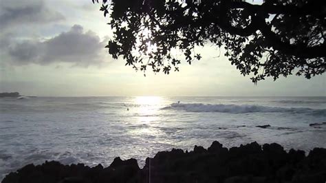 Turtle Bay Surfing Oahu - YouTube