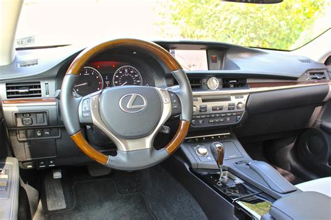 2014 Lexus ES 350 - Interior Pictures - CarGurus