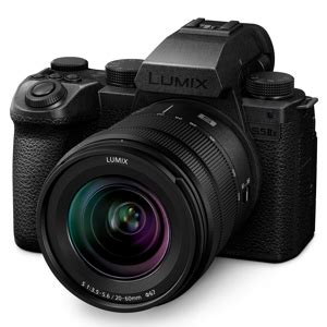 Panasonic LUMIX S5IIX Mirrorless Camera with LUMIX S 20-60mm f/3.5-5.6 Lens DC-S5M2XKK