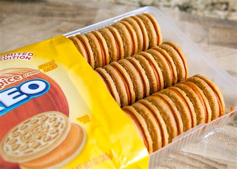 Pumpkin Spice Oreos Review - Brownie Bites Blog