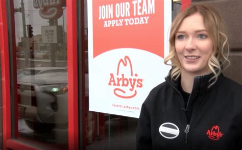 Arby's Employee Saves A Customer's Life By Performing CPR - Free Beer and Hot Wings