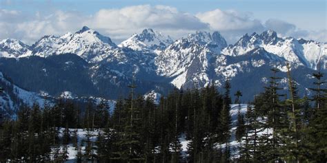 Winter Retreat at Snoqualmie Pass - Outdoor Project