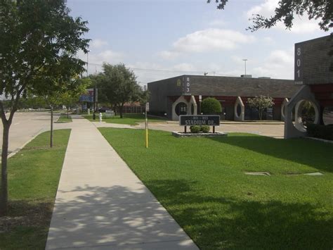 Arlington Parking - Find & Book Parking in Arlington, TX | Guaranteed Parking - ParkWhiz