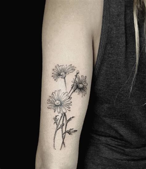 36 Best And Unique Daisy Flower Tattoos For Women - meetflyer.com ...