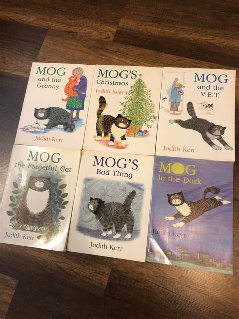 Mog The Cat Books, Hobbies & Toys, Books & Magazines, Children's Books on Carousell