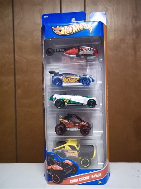 Hot Wheels STUNT CIRCUIT Die-cast Vehicles 5 Pack Set - Etsy