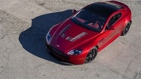 Red Aston Martin V12 Vantage HD Wallpaper - WallpaperFX