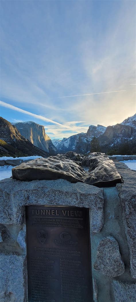 Interesting sunrise at Tunnel view : r/Yosemite