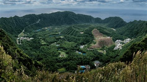 Aogashima Island in Japan is a volcanic phenomenon - Discvr.blog