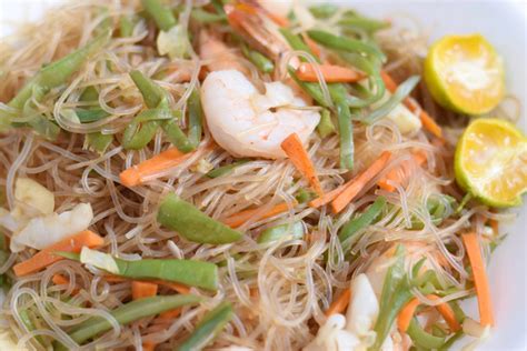 Shrimp Pancit Recipe | Filipino Fried Noodles | Foodie Luv