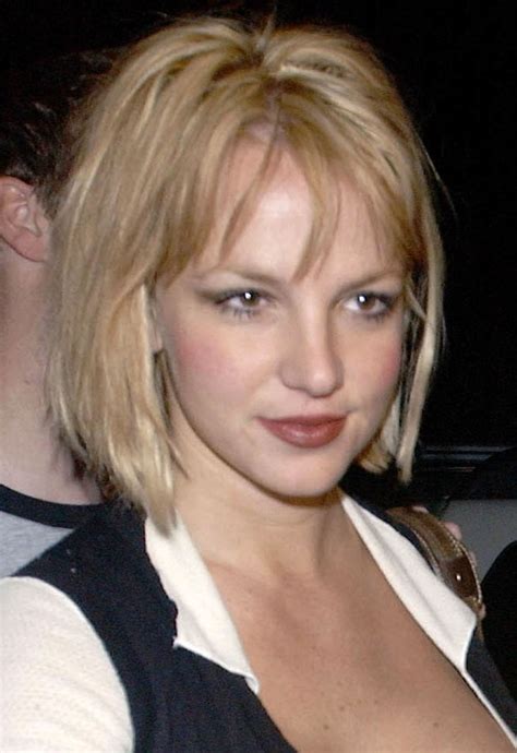 Hottest Long Blonde Hairstyle Of Britney Spears - Latest Hairstyle Picture