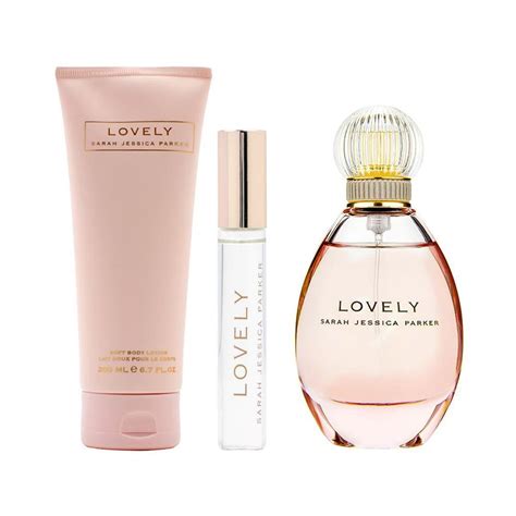 Purchase Sarah Jessica Parker Lovely Perfume Set Fro Women, EDP 100ml + Body Lotion 200ml + EDP ...