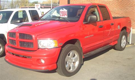 File:'04 Dodge Ram 1500 Hemi Crew Cab.JPG - Wikipedia