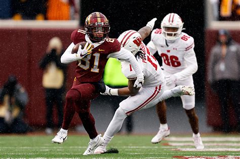 Gopher Football Receives Bowl Invite