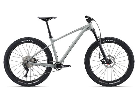 Fathom 2 (2022) | Trail bike | Giant Bicycles US