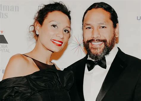 NFL's Troy Polamalu And Wife Have A Lowkey Personal Life