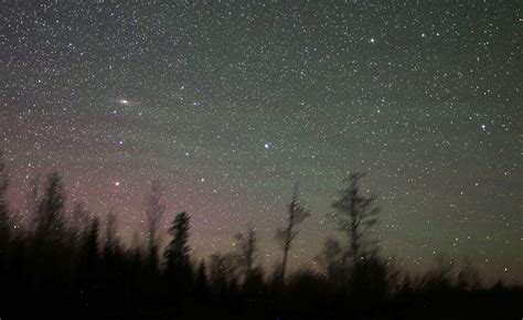 How to See Airglow, the Green Sheen of Night - Universe Today