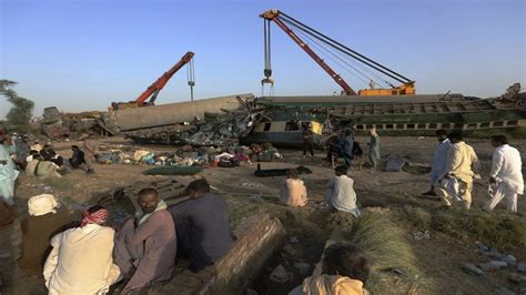 Pakistan train accident: Death toll rises to 62, says media