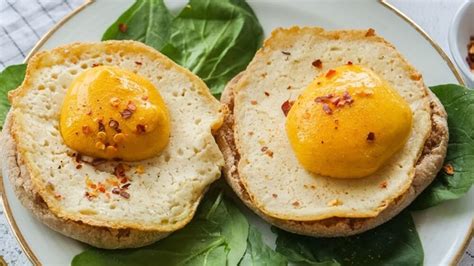 How to Make Vegan Eggs: 17 Recipes You Have to Try | LIVEKINDLY