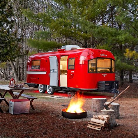 This Trailer Makeover Upgraded a 50-Year-Old Camper | Reader's Digest