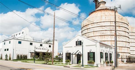 Chip and Joanna Gaines House: A Rare Tour of The Farmhouse