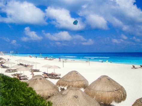 13 Best Hotels in Cancun Hotel Zone for All Budgets