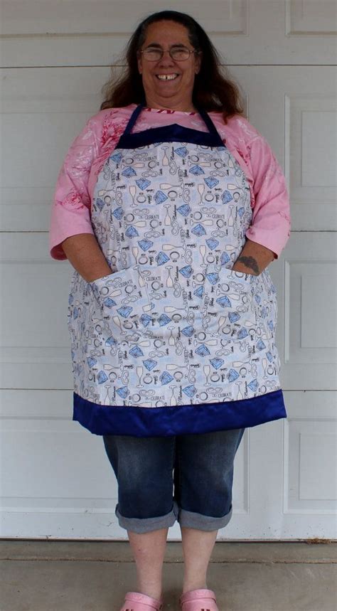 Chic and Fun Plus Size Apron