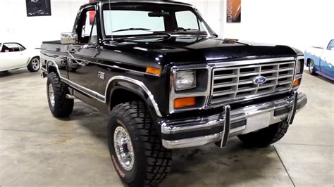 1986 Ford F150 XLT Lariat - YouTube