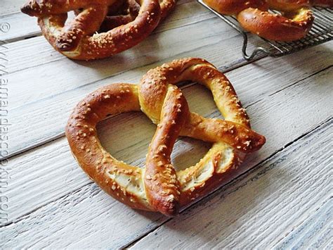 Homemade German Pretzels: German pretzel recipe