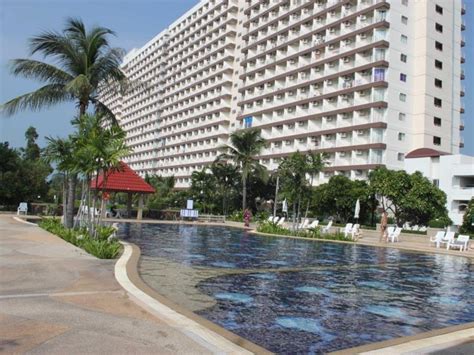 Jomtien Beach Condominium, Pattaya | 2021 Updated Prices, Deals