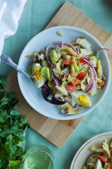 Serenata de Bacalao (Codfish Salad) - Food Metamorphosis