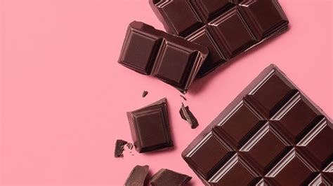 5 Best Health Benefits of Dark Chocolate - TheBuzzQueen.com