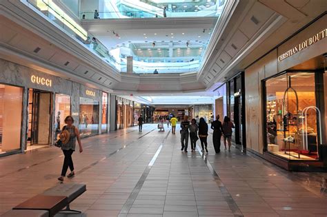 10 Best Shopping Malls in Boston - Boston's Most Popular Malls and ...