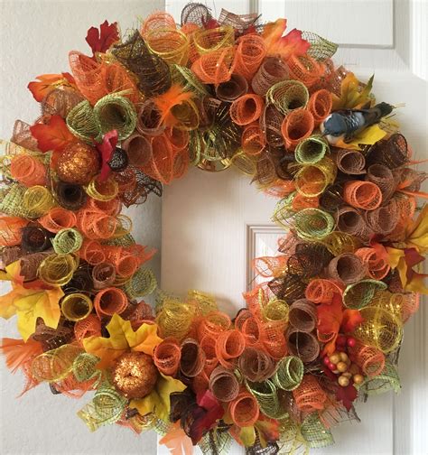 DIY Fall Wreath using deco mesh and Dollar Tree finds! Dollar Tree ...