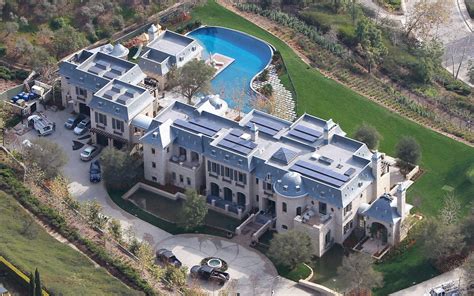 TOM BRADY AND GISELE’S SOCAL PALACE - The Oppenheim Group Real Estate