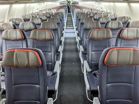 A beginner's guide to choosing seats on American Airlines