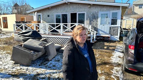 Hampton Beach, Maine beaches face devastating flood damage