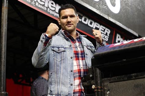 Chris Weidman provides update on leg break recovery