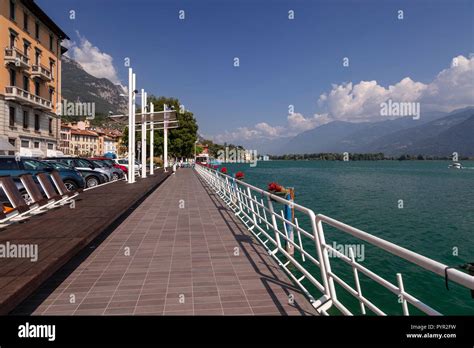 Lakeside promenade at Lovere on Lake Iseo, italy Stock Photo - Alamy